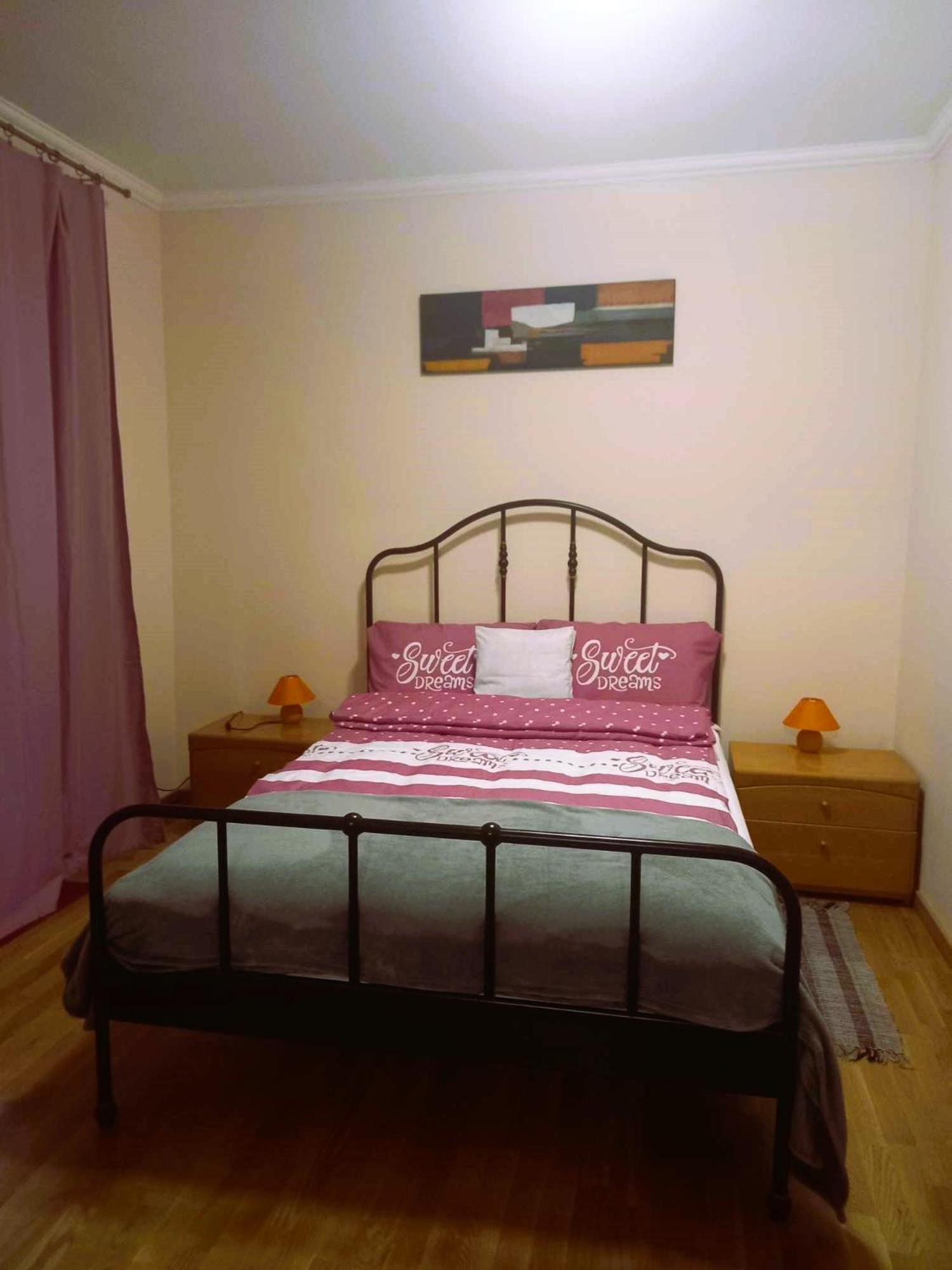 Bike&Night Apartment Baracska Luaran gambar